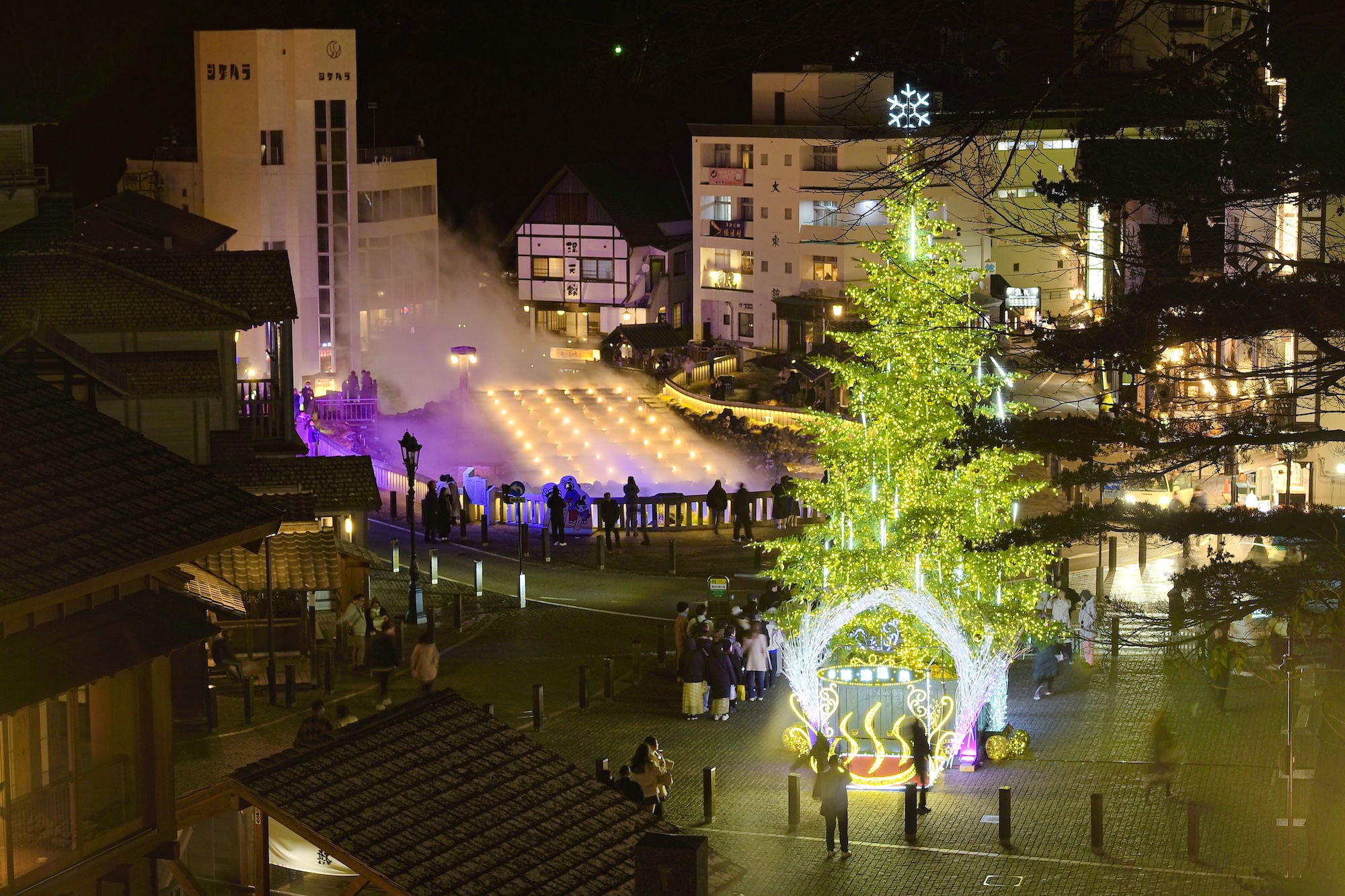 [草津温泉] イベント『湯畑ツリー＆イルミネーション』　
